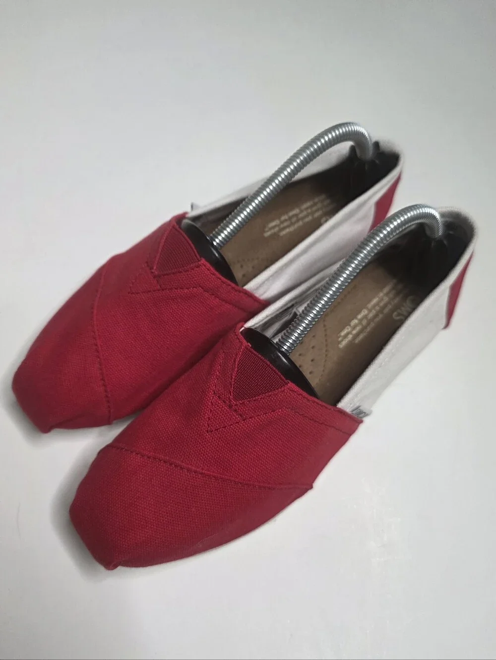 TOMS Womens Classic University Red And White Slip On 6.5